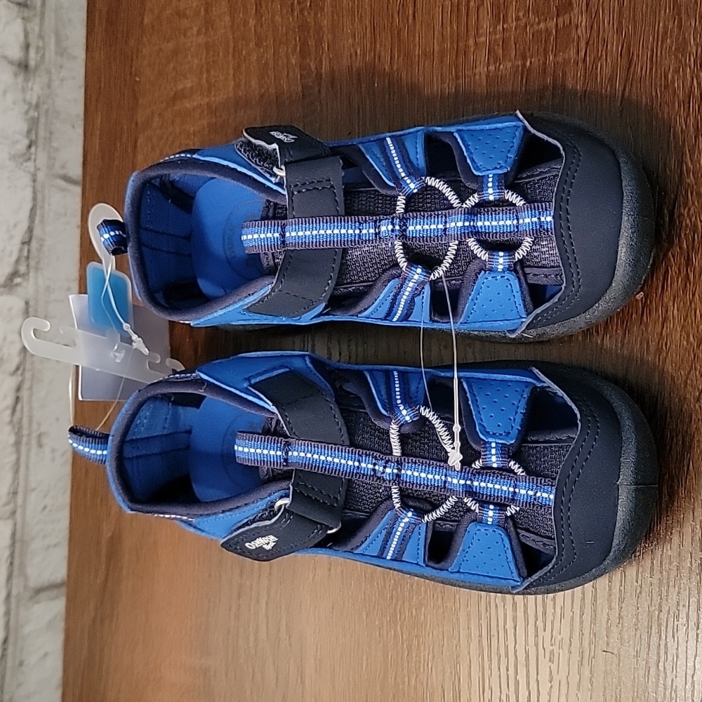 Oshkosh B'gosh boy shoes